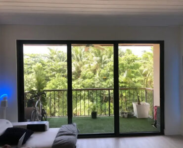National Glass & Construction