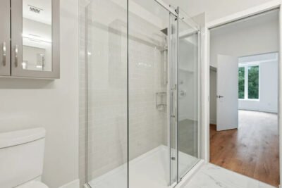 National Glass & Construction